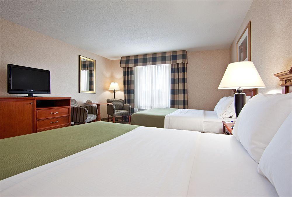 Holiday Inn Express Hotel & Suites Dubois By Ihg Exterior photo