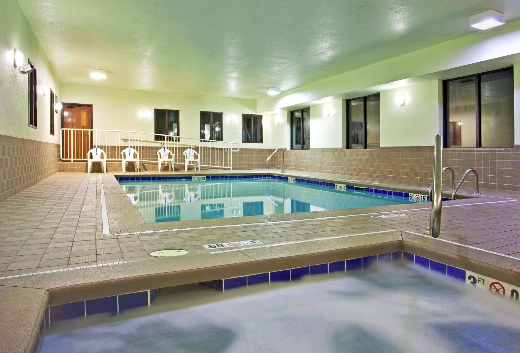 Holiday Inn Express Hotel & Suites Dubois By Ihg Exterior photo