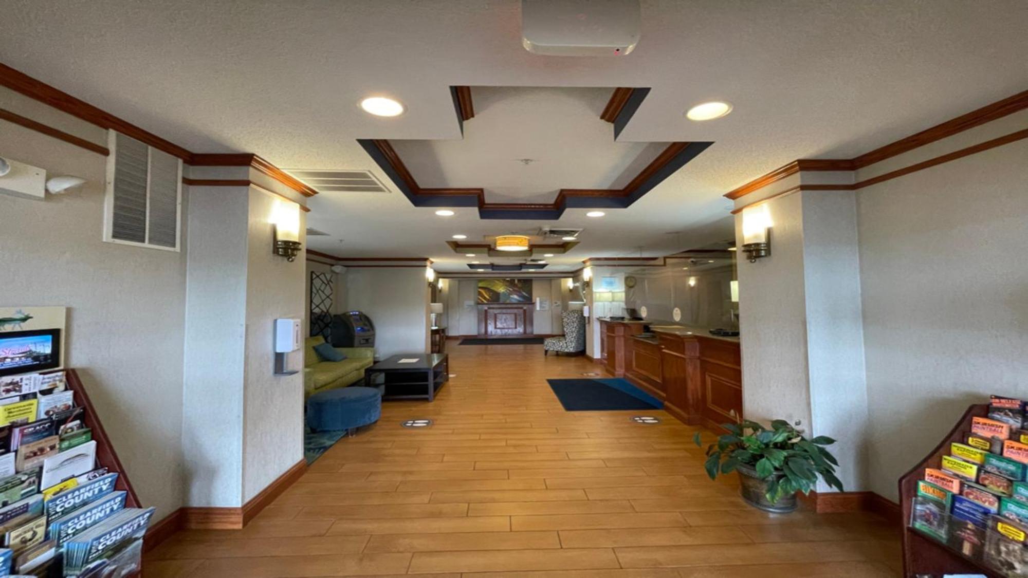 Holiday Inn Express Hotel & Suites Dubois By Ihg Exterior photo